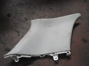 TOYOTA COROLLA HB 2006 ÇIKMA SOL ARKA ÜST DİREK PLASTİĞİ 2005 - 2006 - 2007 Arası Modellerle Uyumludur