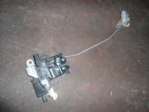 MAZDA RX - 8 2011 ÇIKMA BAGAJ KAPAĞI KİLİT MOTORU 2010 - 2011 Arası Modellerle Uyumludur