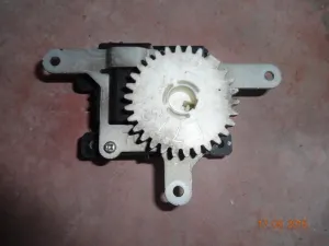 TOYOTA RAV4 2007 ÇIKMA KALORİFER ROLESİ 2006 - 2007 - 2008 - 2009 Arası Modellerle Uyumludur