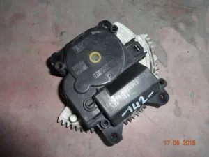 TOYOTA RAV4 2007 ÇIKMA KALORİFER ROLESİ 2006 - 2007 - 2008 - 2009 Arası Modellerle Uyumludur