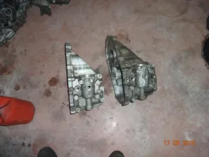 TOYOTA COROLLA 2006 ÇIKMA ŞANZIMAN ORTA MUHAFAZA 2005 - 2006 - 2007 Arası Modellerle Uyumludur