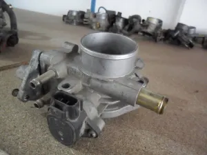 TOYOTA COROLLA 1995 ÇIKMA BOĞAZ KELEBEĞİ GÖVDESİ 1993 - 1994 - 1995 - 1996 - 1997 - 1998 Arası Modellerle Uyumludur