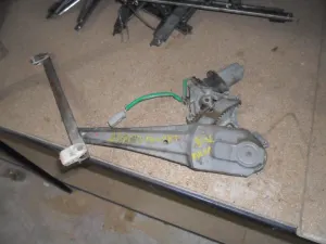 HONDA JAPONACCORD 2000 ÇIKMA SOL ARKA CAM KİRKOSU 1999 - 2000 - 2001 Arası Modellerle Uyumludur