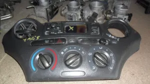 TOYOTA YARIS 2005 ÇIKMA ORTA ÜFLEME 2004 - 2005 - 2006 Arası Modellerle Uyumludur