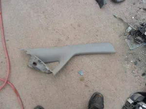 HONDA JAZZ 2005 ÇIKMA SAĞ ÖN DİREK PLASTİĞİ 2002 - 2003 - 2004 - 2005 - 2006 - 2007 - 2008 - 2009 Arası Modellerle Uyumludur