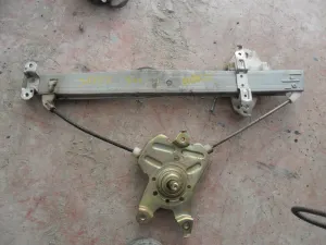 HONDA JAZZ 2005 ÇIKMA SOL ARKA MANUEL CAM KİRKOSU 2002 - 2003 - 2004 - 2005 - 2006 - 2007 - 2008 - 2009 Arası Modellerle Uyumludur