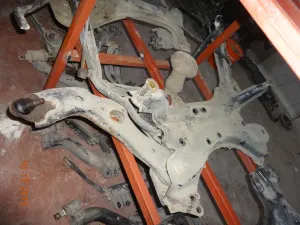 TOYOTA COROLLA 2008 ÇIKMA ÖN TRAVEZ 2007 - 2008 - 2009 - 2010 - 2011 - 2012 - 2013 Arası Modellerle Uyumludur