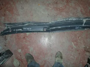 TOYOTA HILUX 2008 ÇIKMA SOL ÖN CAM IZGARASI 2006 - 2007 - 2008 - 2009 Arası Modellerle Uyumludur