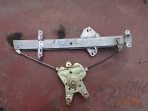 HONDA JAZZ 2003 ÇIKMA SAĞ ARKA MANUEL CAM KİRKOSU 2002 - 2003 - 2004 - 2005 Arası Modellerle Uyumludur