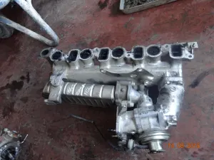 TOYOTA HILUX 2008 ÇIKMA EMME MANİFOLDU 2006 - 2007 - 2008 - 2009 Arası Modellerle Uyumludur