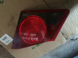 HONDA CIVIC 2007 ÇIKMA HAFİF HASARLI SAĞ İÇ STOP LAMBASI 2006 - 2007 - 2008 Arası Modellerle Uyumludur