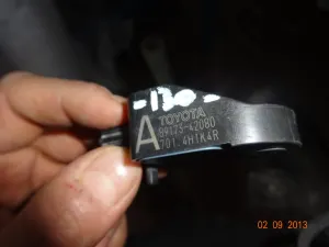 TOYOTA AVENSIS 2011 ÇIKMA ÖN DARBE SENSÖRÜ 2009 - 2010 - 2011 - 2012 Arası Modellerle Uyumludur