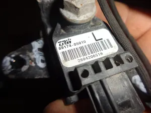 TOYOTA AVENSIS 2004 ÇIKMA SOL ÖN DARBE SENSÖRÜ 2002 - 2003 - 2004 - 2005 - 2006 Arası Modellerle Uyumludur