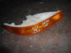 TOYOTA COROLLA 1995 ÇIKMA SAĞ TAMPON SİNYALİ 1993 - 1994 - 1995 - 1996 - 1997 - 1998 Arası Modellerle Uyumludur