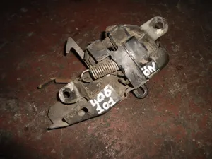 TOYOTA COROLLA 1995 ÇIKMA KAPUT KİLİDİ 1993 - 1994 - 1995 - 1996 - 1997 - 1998 Arası Modellerle Uyumludur