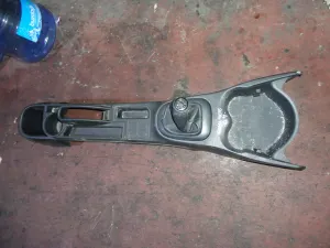 TOYOTA YARIS 2013 ÇIKMA VİTES KOLU DIŞ ÇERÇEVESİ 2012 - 2013 Arası Modellerle Uyumludur