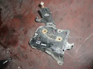 TOYOTA YARIS 2013 ÇIKMA AKÜ ALT SACI 2012 - 2013 Arası Modellerle Uyumludur