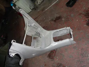 TOYOTA COROLLA 1999 ÇIKMA ORTA KONSUL 1999 - 2000 Arası Modellerle Uyumludur