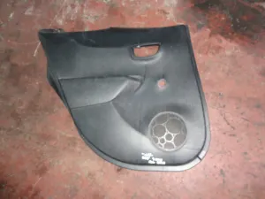 TOYOTA YARIS 2013 ÇIKMA HASARLI SOL ARKA KAPI DÖŞEMESİ MANUEL TİP 2012 - 2013 Arası Modellerle Uyumludur