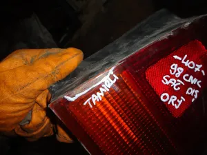 HONDA CIVIC 1998 ÇIKMA HASARLI SAĞ STOP LAMBASI 1996 - 1997 - 1998 - 1999 Arası Modellerle Uyumludur