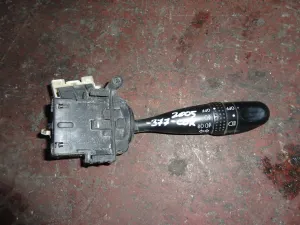 TOYOTA COROLLA 2006 ÇIKMA SİNYAL KOLU 2005 - 2006 - 2007 Arası Modellerle Uyumludur