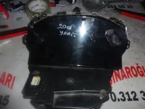 TOYOTA YARIS 2002 ÇIKMA GÖSTERGE SAATİ 2000 - 2001 - 2002 - 2003 Arası Modellerle Uyumludur