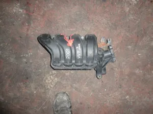 TOYOTA COROLLA 2003 ÇIKMA EMME MANİFOLDU 2002 - 2003 - 2004 Arası Modellerle Uyumludur
