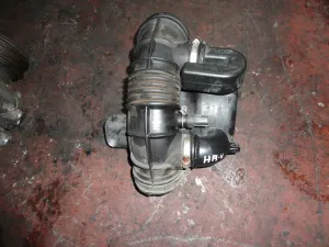 HONDA HRV 2003 ÇIKMA HAVA FİLTRESİ BORUSU 1998 - 1999 - 2000 - 2001 - 2002 - 2003 - 2004 - 2005 - 2006 Arası Modellerle Uyumludur