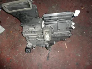 TOYOTA YARIS 2008 ÇIKMA KALORİFER MOTORU DAVLUMBAZI 2006 - 2007 - 2008 - 2009 Arası Modellerle Uyumludur