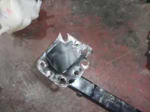 TOYOTA COROLLA 2020 ÇIKMA HAFİF HASARLI ÖN ALT TAMPON DEMİRİ 2019 - 2020 - 2021 - 2022 Arası Modellerle Uyumludur