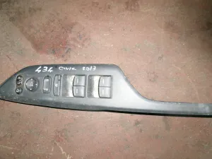HONDA CIVIC 2018 ÇIKMA SOL ÖN CAM DÜĞMESİ PLASTİK ÇERÇEVESİ 2016 - 2017 - 2018 - 2019 - 2020 - 2021 Arası Modellerle Uyumludur
