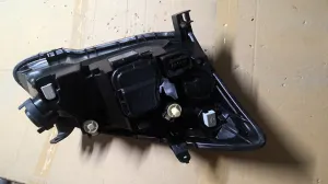 TOYOTA COROLLA HB 2006 YENİ YAN SANAYİ SOL FAR 2005 - 2006 - 2007 Arası Modellerle Uyumludur