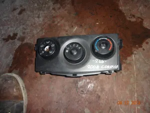 TOYOTA COROLLA 2008 ÇIKMA HAFİF HASARLI KALORİFER KONTROL PANELİ SICAK SOĞUK DÜĞMESİ 2007 - 2008 - 2009 - 2010 Arası Modellerle Uyumludur