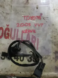 TOYOTA COROLLA 2004 ÇIKMA MOTOR KRANK SENSÖRÜ 2002 - 2003 - 2004 - 2005 - 2006 - 2007 Arası Modellerle Uyumludur