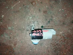 TOYOTA AURIS 2011 ÇIKMA cam su motoru 2011 - 2012 Arası Modellerle Uyumludur