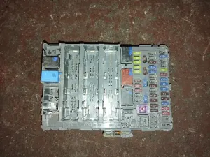 HONDA CIVIC 2014 ÇIKMA GÖĞÜS SİGORTA KUTUSU 2012 - 2013 - 2014 - 2015 - 2016 Arası Modellerle Uyumludur