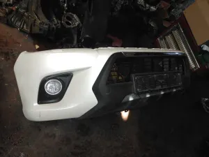 TOYOTA HILUX 2017 ÇIKMA ÖN TAMPON IZGARASI 2016 - 2017 - 2018 - 2019 Arası Modellerle Uyumludur