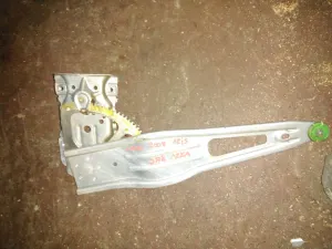 TOYOTA YARIS 2008 ÇIKMA SAĞ ARKA MANUEL CAM KİRKOSU 2006 - 2007 - 2008 - 2009 Arası Modellerle Uyumludur