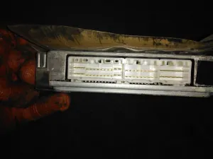 TOYOTA COROLLA 1999 ÇIKMA MOTOR BEYİNİ 1999 - 2000 Arası Modellerle Uyumludur