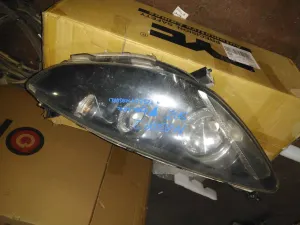 MAZDA 2 2010 ÇIKMA HAFİF HASARLI SAĞ FAR 2009 - 2010 - 2011 Arası Modellerle Uyumludur