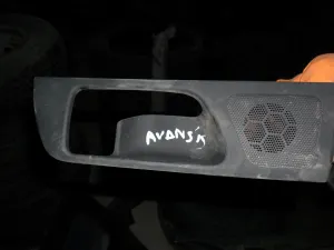 TOYOTA AVENSIS 2005 ÇIKMA SAĞ ARKA İÇ AÇMA KOLU PLASTİK ÇERÇEVESİ 2002 - 2003 - 2004 - 2005 - 2006 - 2007 - 2008 - 2009 Arası Modellerle Uyumludur