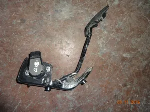 TOYOTA COROLLA 2006 ÇIKMA GAZ PEDALI 2005 - 2006 - 2007 Arası Modellerle Uyumludur