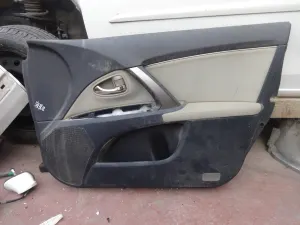 TOYOTA AVENSIS 2013 ÇIKMA SAĞ ÖN KAPI DÖŞEMESİ 2013 - 2014 Arası Modellerle Uyumludur