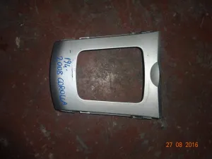 TOYOTA COROLLA 2008 ÇIKMA VİTES KOLU DIŞ ÇERÇEVESİ 2007 - 2008 - 2009 - 2010 Arası Modellerle Uyumludur