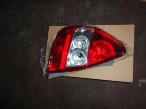 HONDA JAZZ 2005 YENİ YAN SANAYİ SOL STOP LAMBASI 2002 - 2003 - 2004 - 2005 - 2006 - 2007 - 2008 - 2009 Arası Modellerle Uyumludur