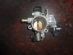 TOYOTA COROLLA 2001 ÇIKMA BOĞAZ KELEBEĞİ 2001 Arası Modellerle Uyumludur