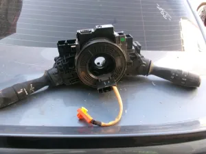 TOYOTA COROLLA 2014 ÇIKMA SİLGİ KOLU 2013 - 2014 - 2015 - 2016 Arası Modellerle Uyumludur