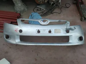 TOYOTA AURIS 2008 ÇIKMA HAFİF HASARLI ÖN TAMPON 2007 - 2008 - 2009 - 2010 Arası Modellerle Uyumludur