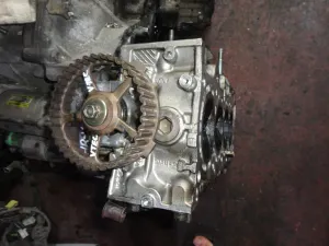 HONDA CIVIC 2004 ÇIKMA SİLİNDİR KAPAĞI 2002 - 2003 - 2004 - 2005 - 2006 Arası Modellerle Uyumludur