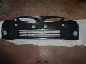 TOYOTA COROLLA 2012 YENİ YAN SANAYİ ÖN TAMPON 2011 - 2012 - 2013 Arası Modellerle Uyumludur